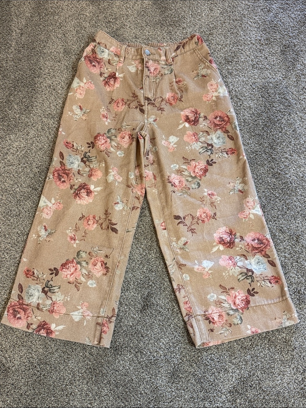 Women’s Floral Wide-Leg Cropped Pants